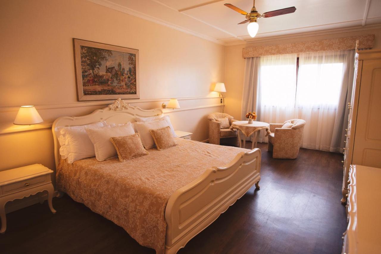 Hotel Renar Фрайбурго Екстериор снимка