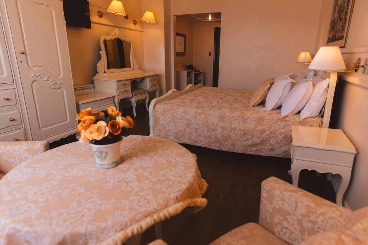 Hotel Renar Фрайбурго Екстериор снимка